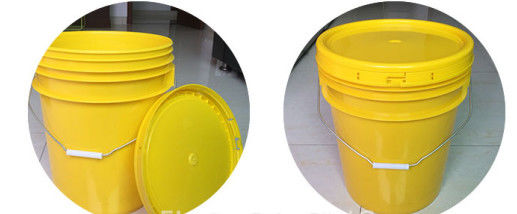 Các thùng và xô nhựa 5 gallon của Liên Hợp Quốc cho dầu bôi trơn